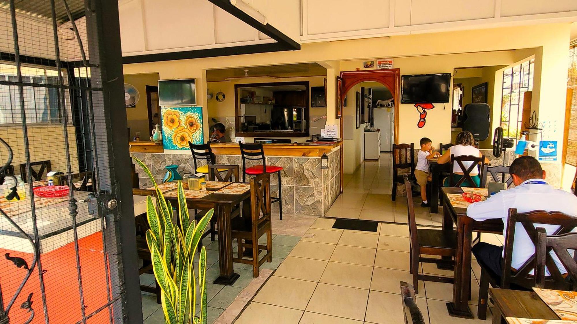 Tico Bed & Breakfast La Fortuna Exterior foto