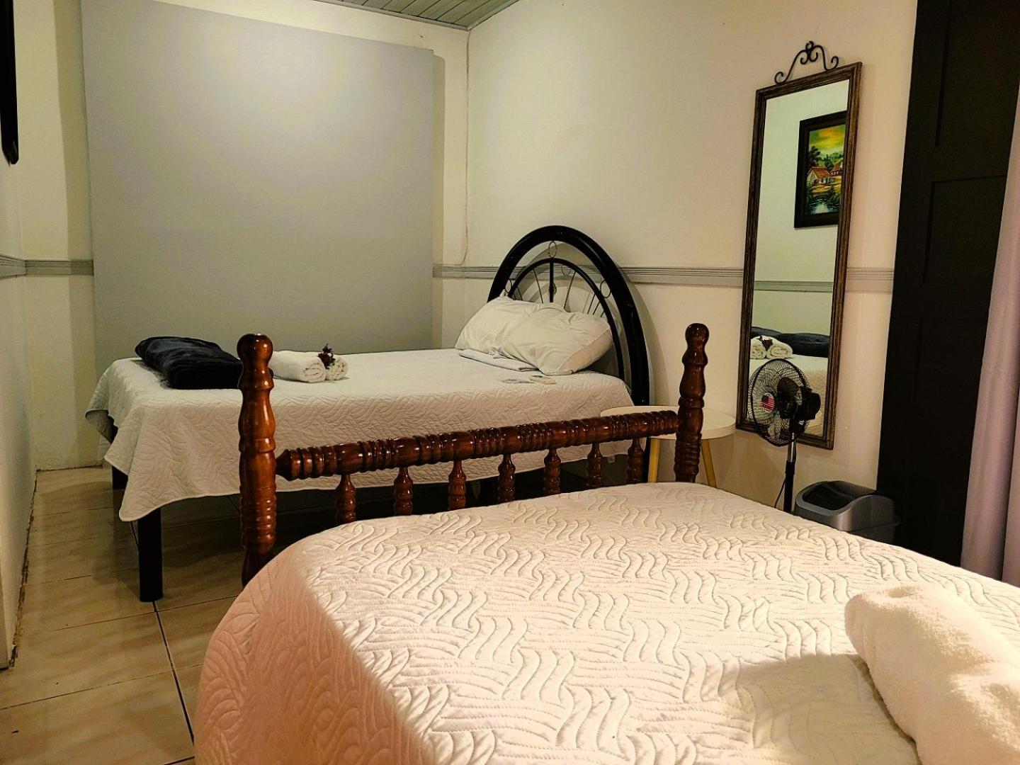 Tico Bed & Breakfast La Fortuna Exterior foto